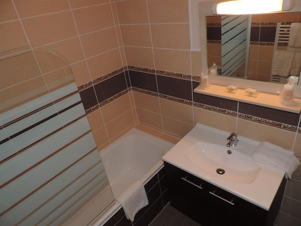 Hotel Amys Voreppe Εξωτερικό φωτογραφία