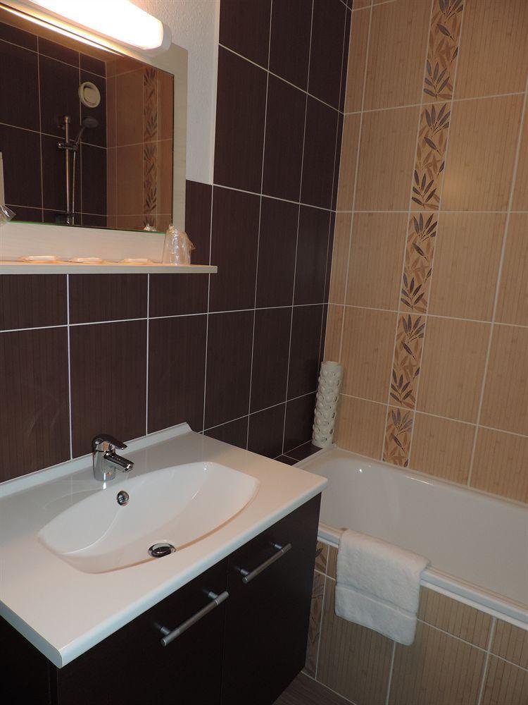 Hotel Amys Voreppe Εξωτερικό φωτογραφία