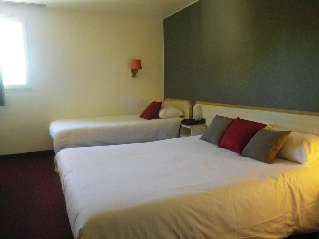 Hotel Amys Voreppe Δωμάτιο φωτογραφία