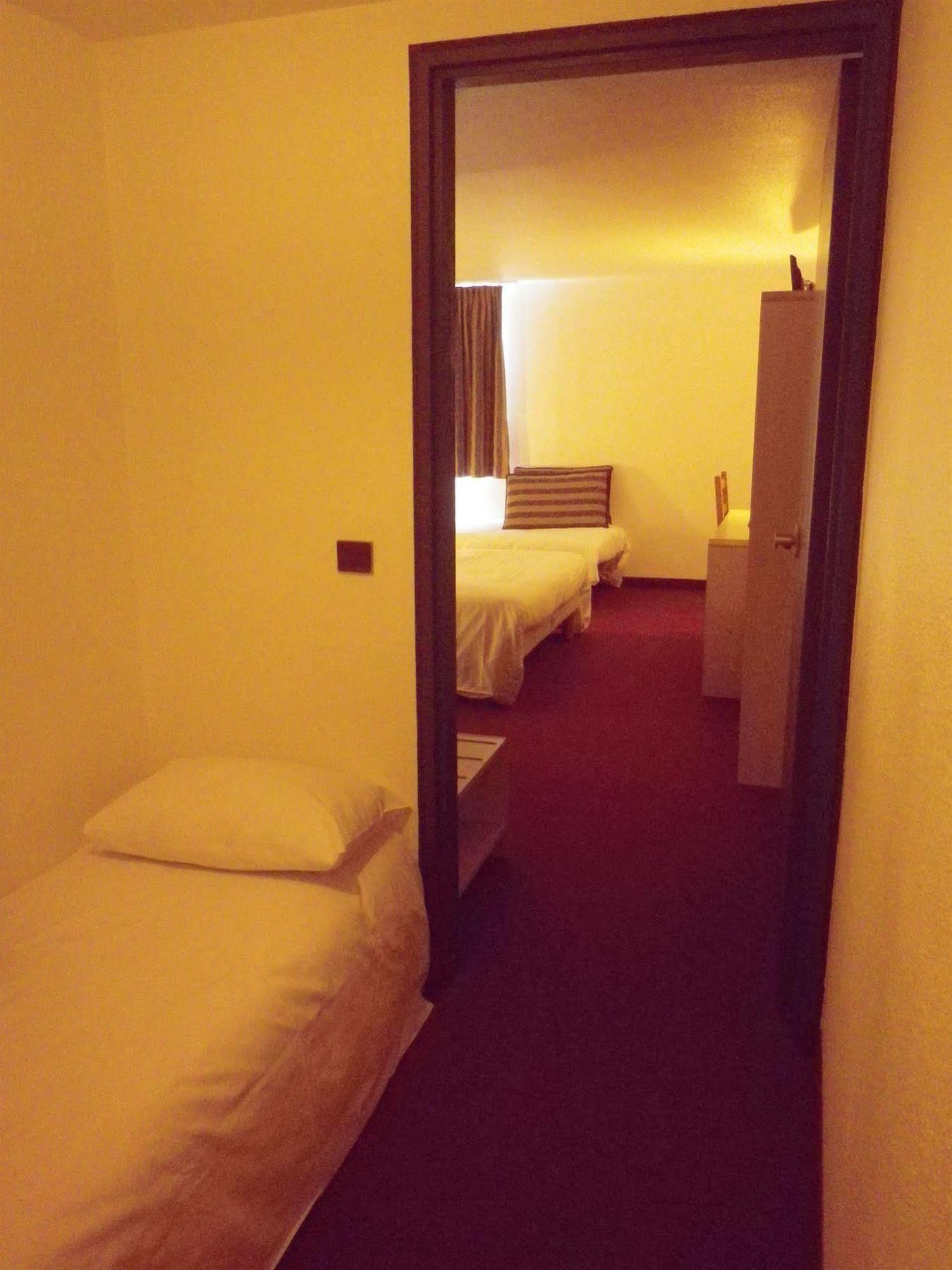 Hotel Amys Voreppe Εξωτερικό φωτογραφία