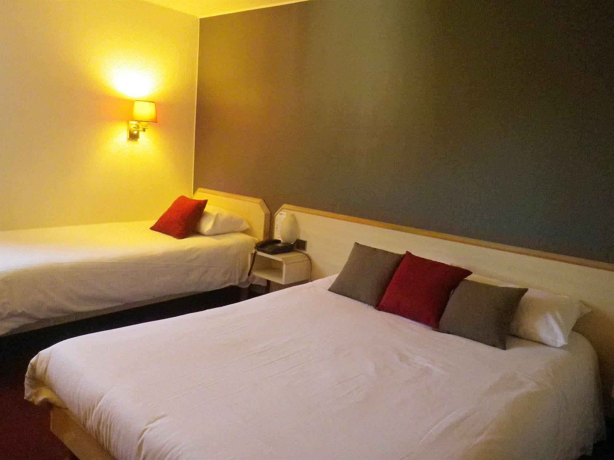 Hotel Amys Voreppe Εξωτερικό φωτογραφία